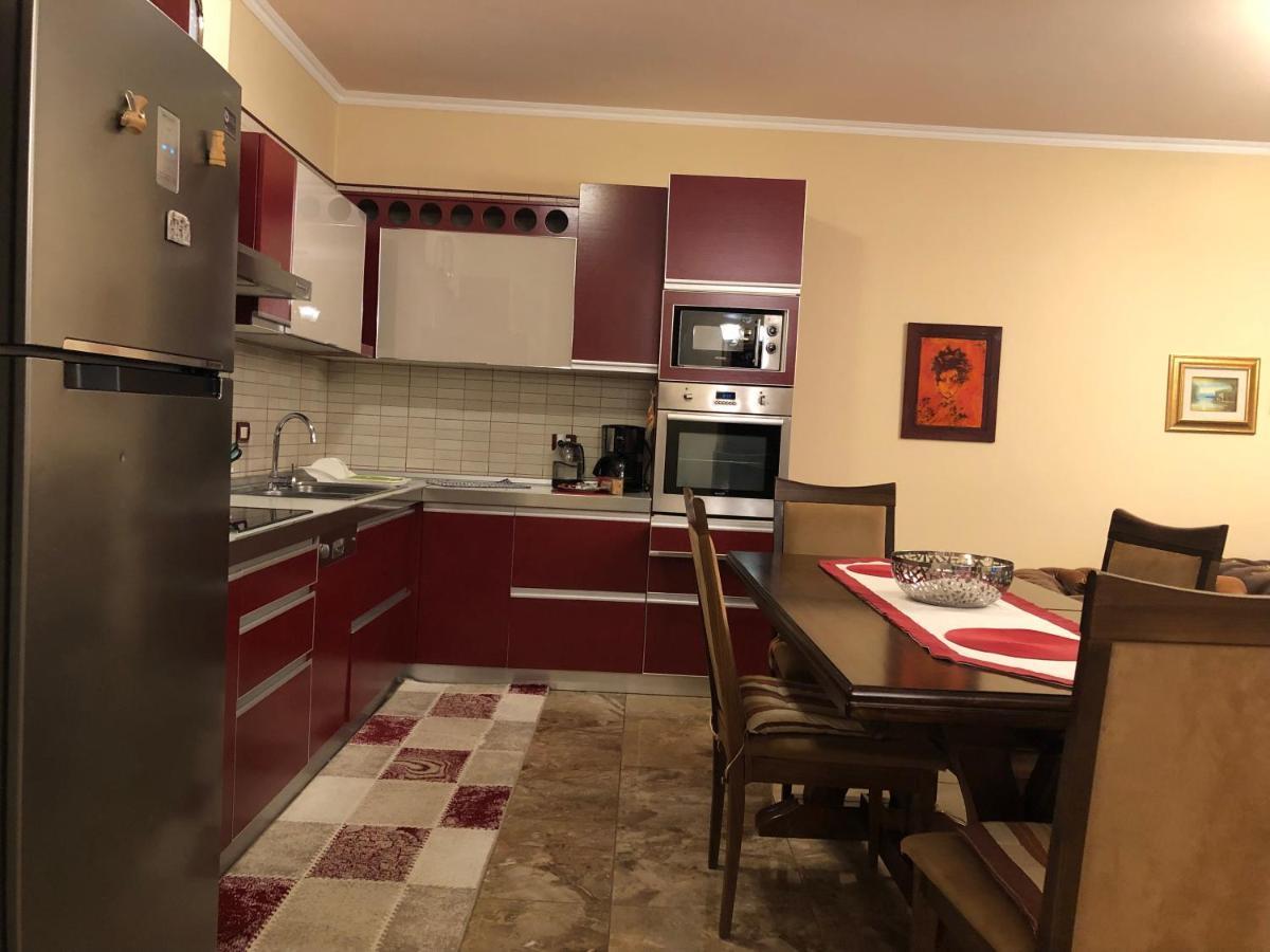 Fully Equipped Flat With Stunning Sea Views Apartamento Durrës Exterior foto